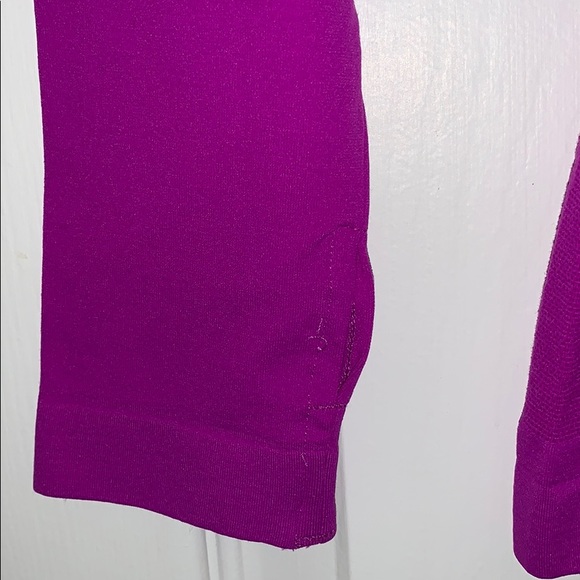 Fabletics Delta Orchid Seamless Long Sleeved Top - Picture 5 of 7